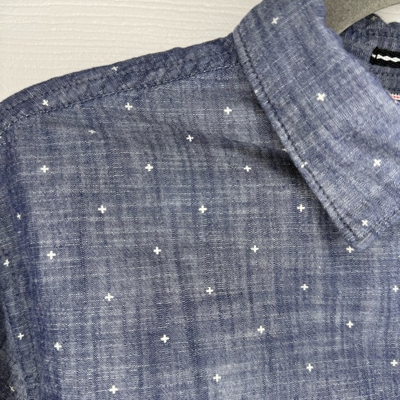 Denim & Flower Slim Fit Chambray Casual Button Down Shirt Size Medium GUC - Picture 2 of 5